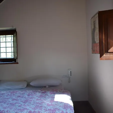 Casale La Torre, Escape To Umbria Lugnano in Teverina